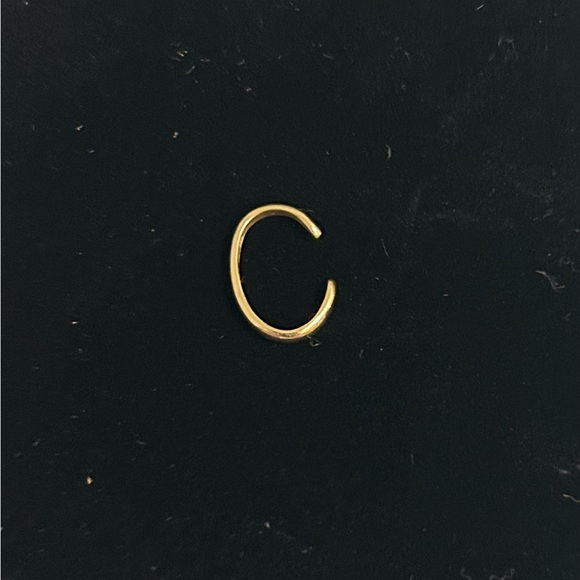 Catbird 14K yellow gold ear cuff - Picture 7 of 7